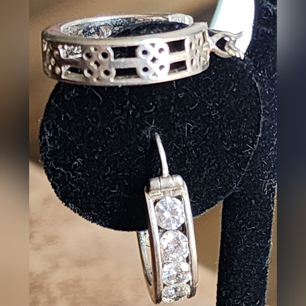 Sterling Silver 4mm Cubic Zirconia CZ Hoop Earrings - Picture 7 of 7